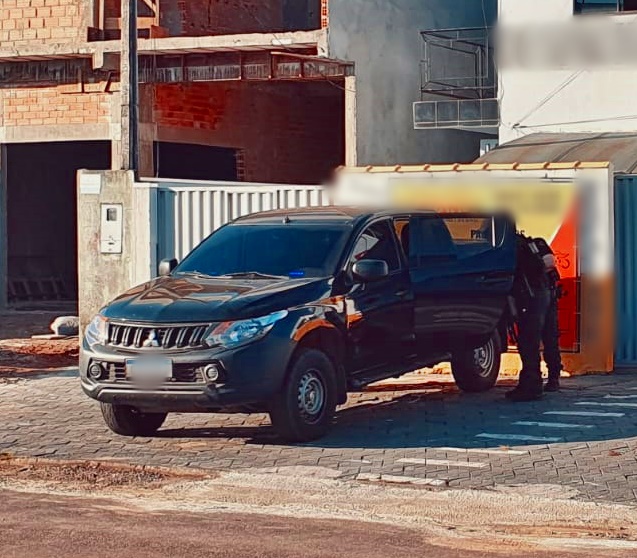 Agentes da Draco realizam Operação Aponya em Cacoal; três servidores afastados